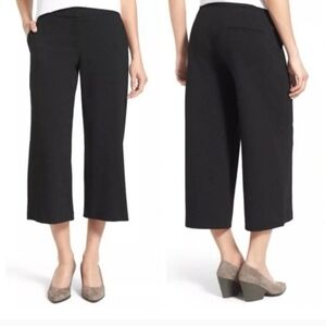 Eileen Fisher Classic Black Cropped Pants   Size Medium